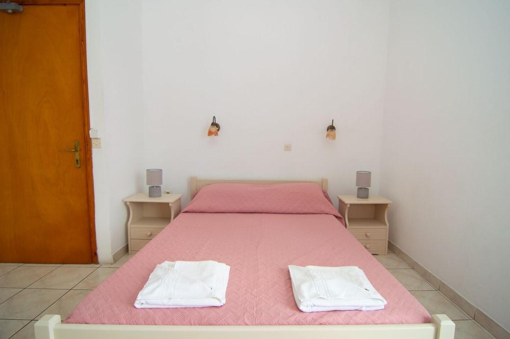 Lägenhetshotell Tassia For Families & Couples (adults Only)